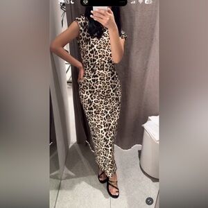 🛍️NWT BEAUTIFUL ZARA LEOPARD PRINT DRESS PERFECT FOR A NIGHT OUT